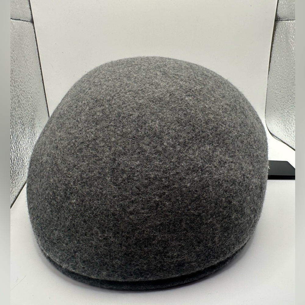 HUGO BOSS AG Dieselstrasse Hat